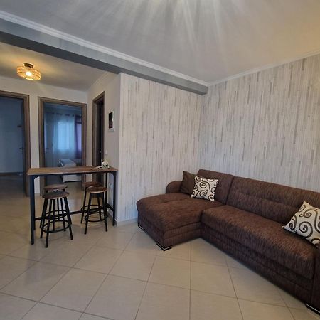 Iro Apartments Néa Péramos Εξωτερικό φωτογραφία