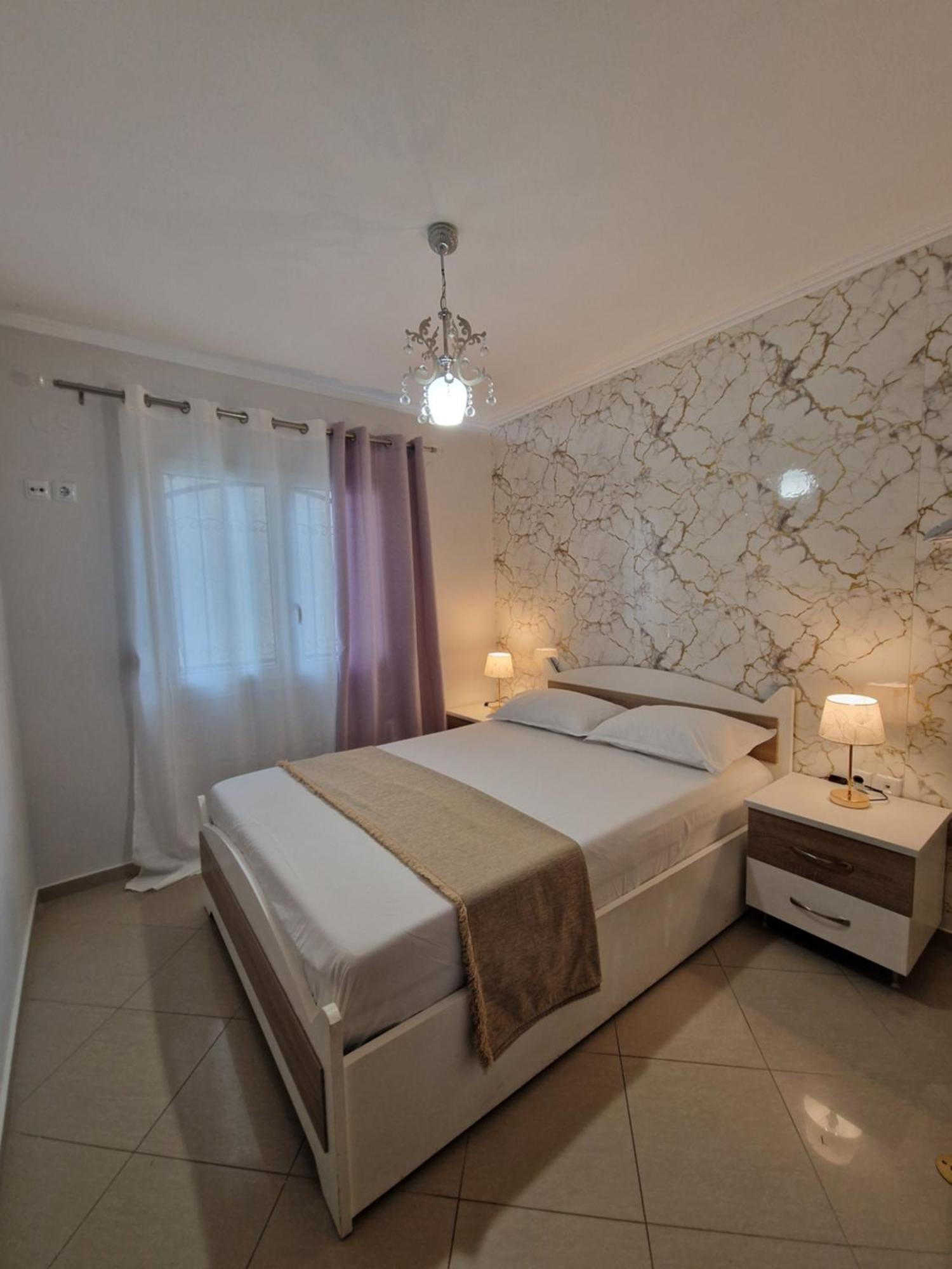 Iro Apartments Néa Péramos Εξωτερικό φωτογραφία