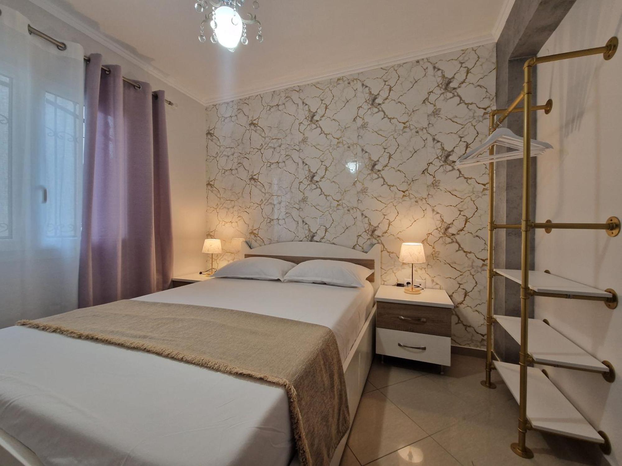 Iro Apartments Néa Péramos Εξωτερικό φωτογραφία